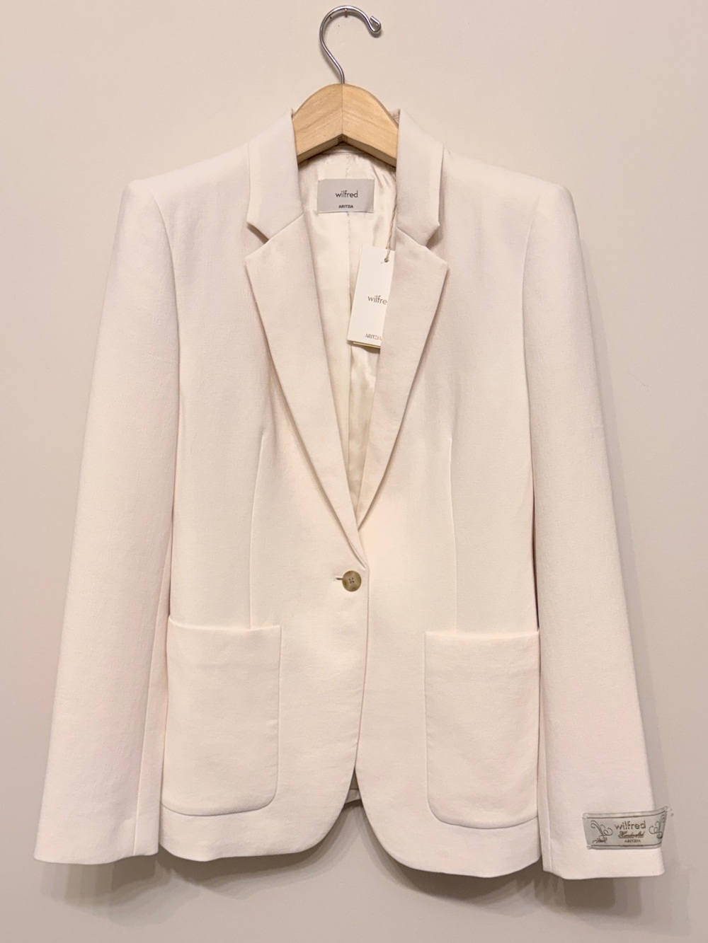 Aritzia Wilfred birch crepette blazer sz 4 new